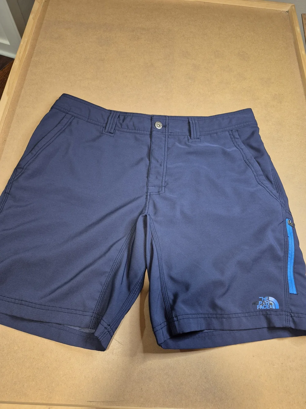 The North Face Navy Blue Athletic Shorts with Zip Pocket 4461/7